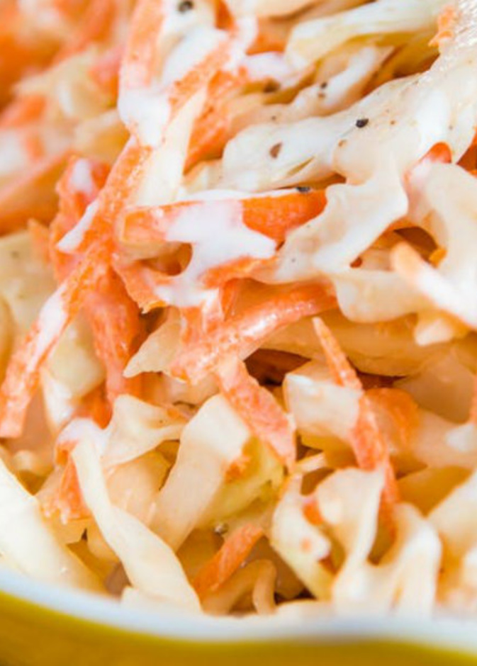 طريقة عمل سلطة الكول سلو بالصور