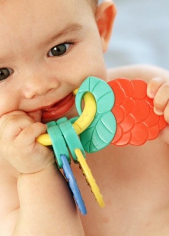 التسنين عند الاطفال وعلاقته بالتهابات الاذن