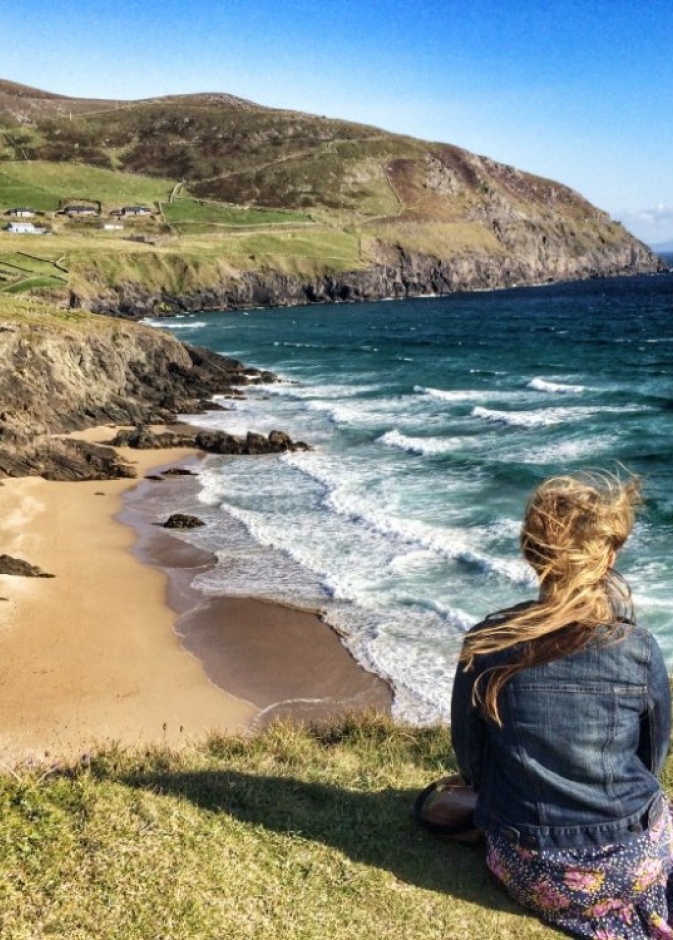 متعة استكشاف شبه جزيرة دينغل