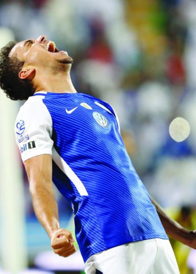الهلال يهزم التعاون ويتصدر بصعوبة