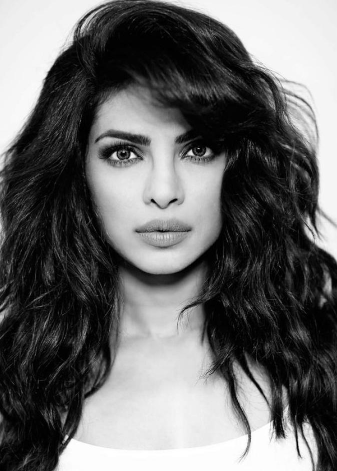 بريانكا تشوبرا فخورة بعرض فيملها في مهرجان تورينتو الدولي للسينما