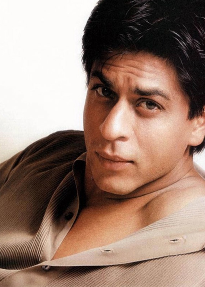 هل فقد شاروخان سحره على شباك التذاكر؟