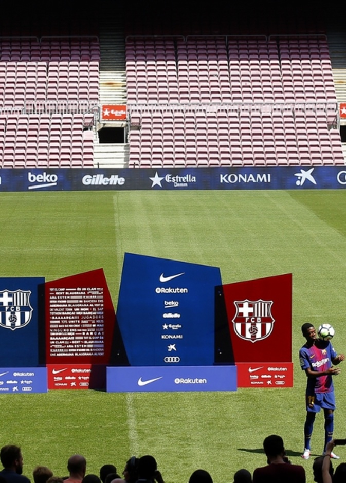 لأول مرة عثمان ديمبلي بقميص برشلونة