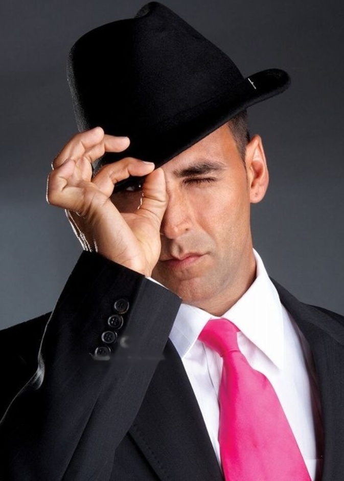 أكشاي كومار يخطط للاحتفال بعيد ميلاد حماته