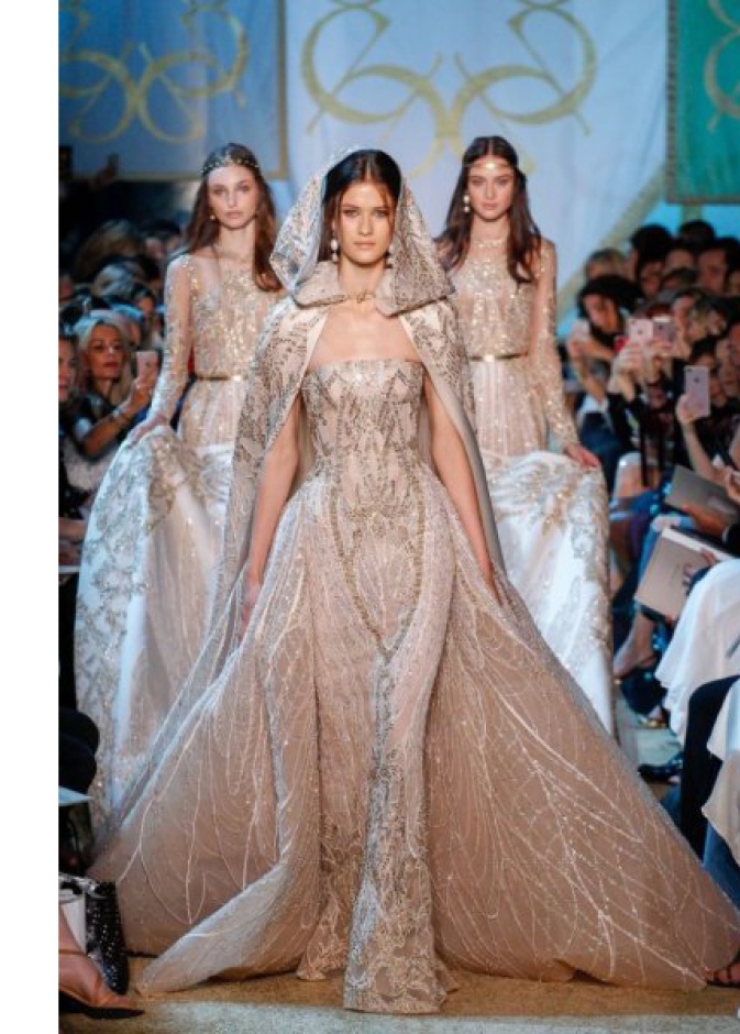 فستان من تصميم زهير مراد.