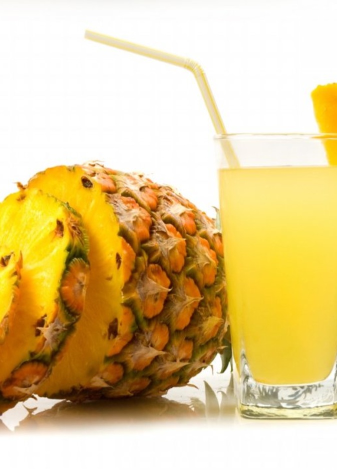 يستخدم مشروب الاناناس مع الكيوي لإنقاص الوزن الزائد في محيط الخصر