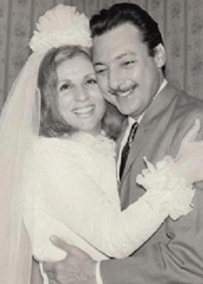 طرحة شادية بفستان الزفاف