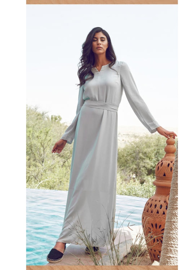 اطلالة راقية بلمسات شرقية لشهر رمضان الكريم