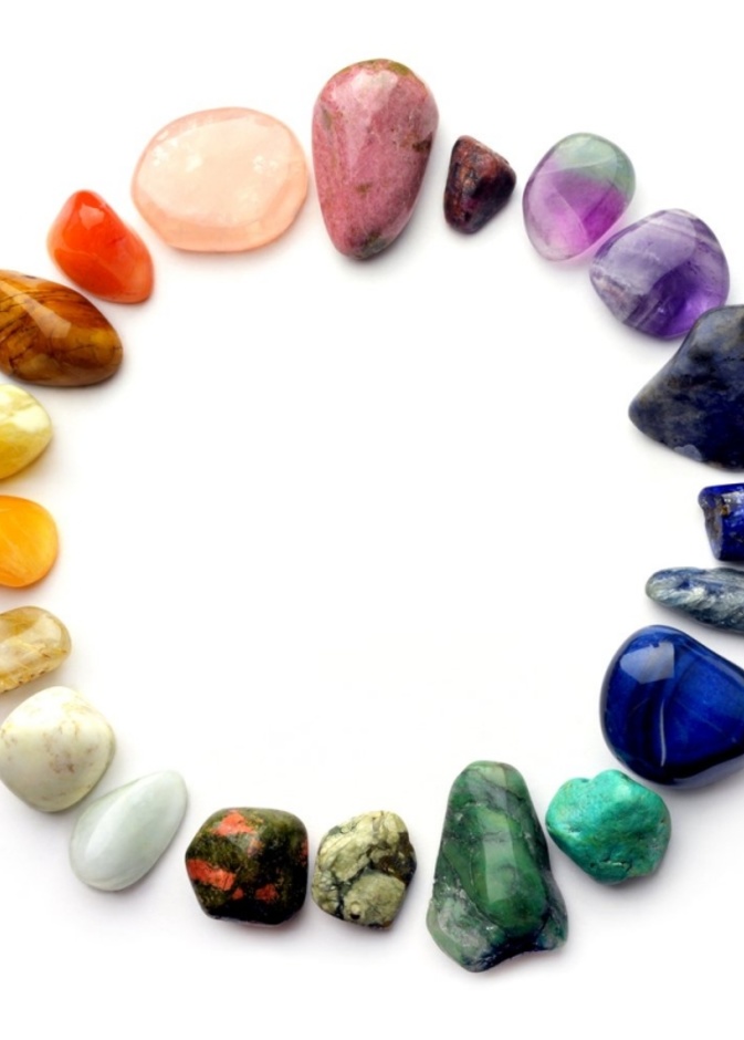 اختاري هدية صديقتك من الاحجار الكريمة المناسب لها حسب برجها