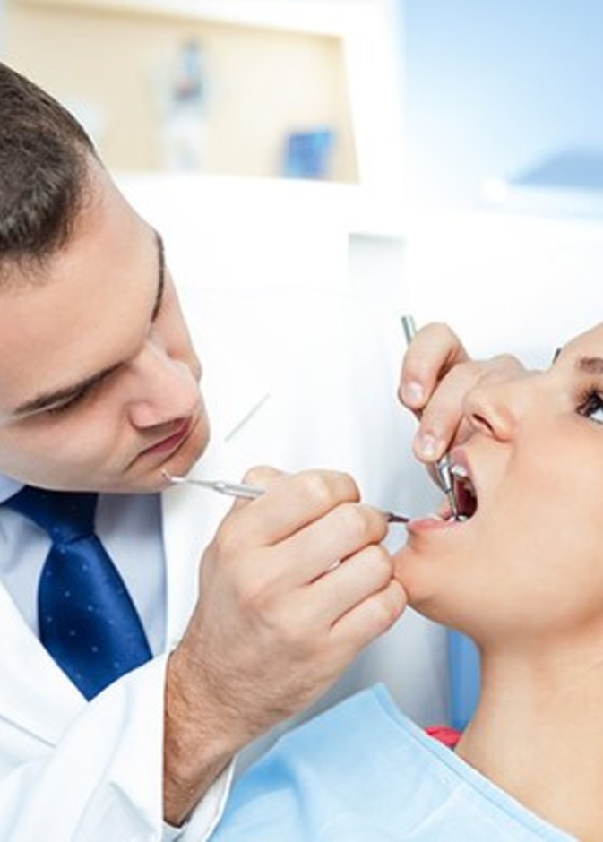ما هو حكم زيارة طبيب الأسنان في نهار رمضان؟
