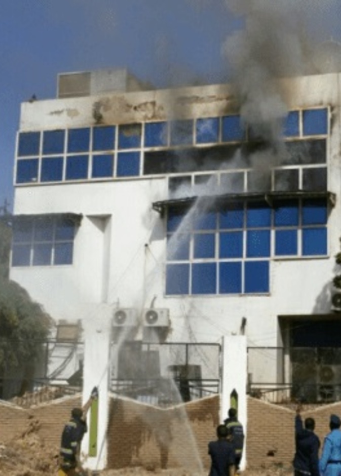 عدم وجود أجهزة إطفاء تسبب في انتشار الحريق في مبنى قناة النيل الأزرق