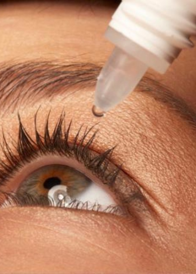 حكم وضع قطرة العين أو الأذن أو الأنف أثناء الصيام 