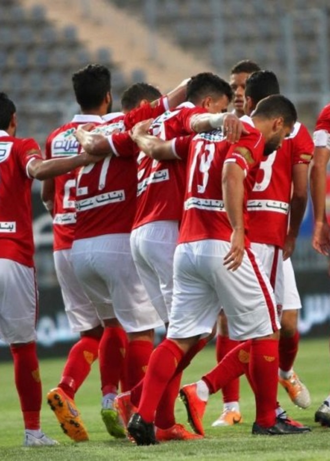 الاهلي يتصدر الدوري المصري