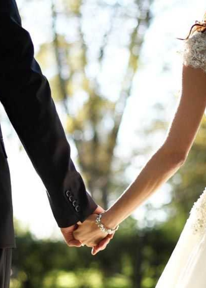 زوجان يكتشفان أنهما توأم