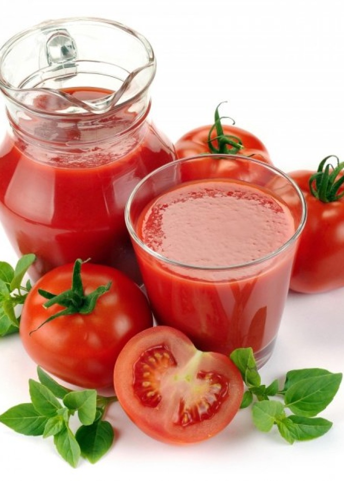 اخسري الوزن الزائد باضافة عصير الطماطم لنظامك الغذائي في رمضان