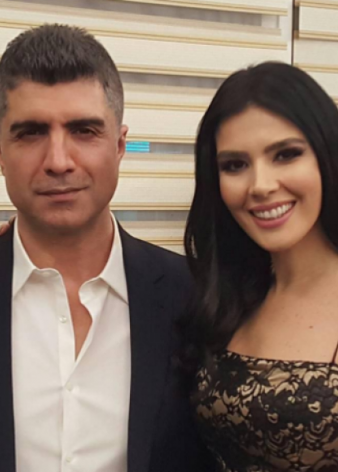 خديجة شنديل واوزجان دنيز