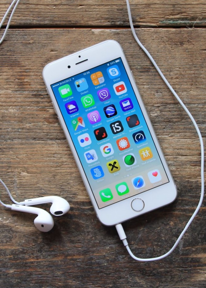 أبل تعلق على انفجار هواتف آيفون