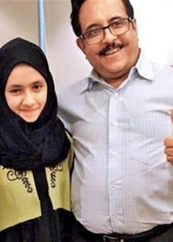 أحد بعد شفائها من مرضها