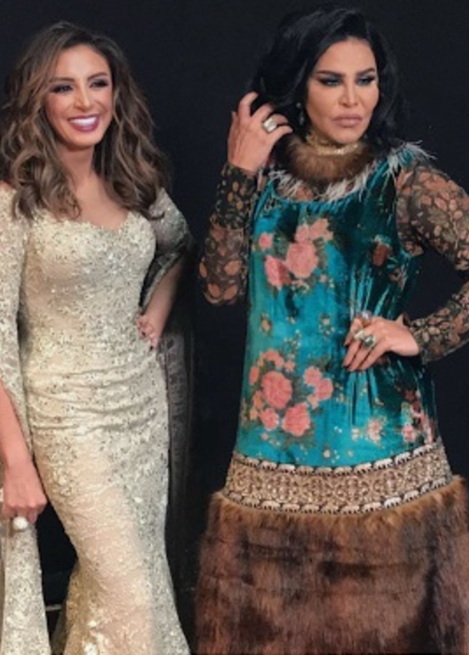 أحلام الى جانب الفنانة أنغام
