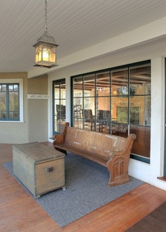  أريكة خشبية من خشب الاشجار مصنوعة يديويا