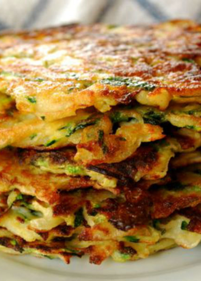 أقراص الكوسة بالبيض المحضرة من وصفات الكوسة المجمدة