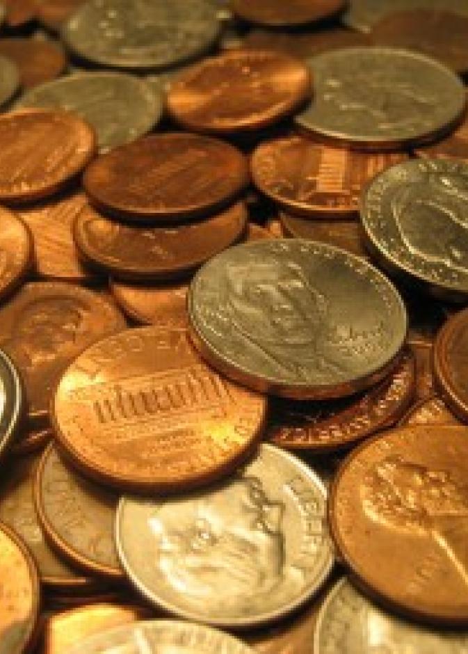 أمريكي ينتقم من الضرائب ويسدد ما عليه بقطع معدنية صغيرة