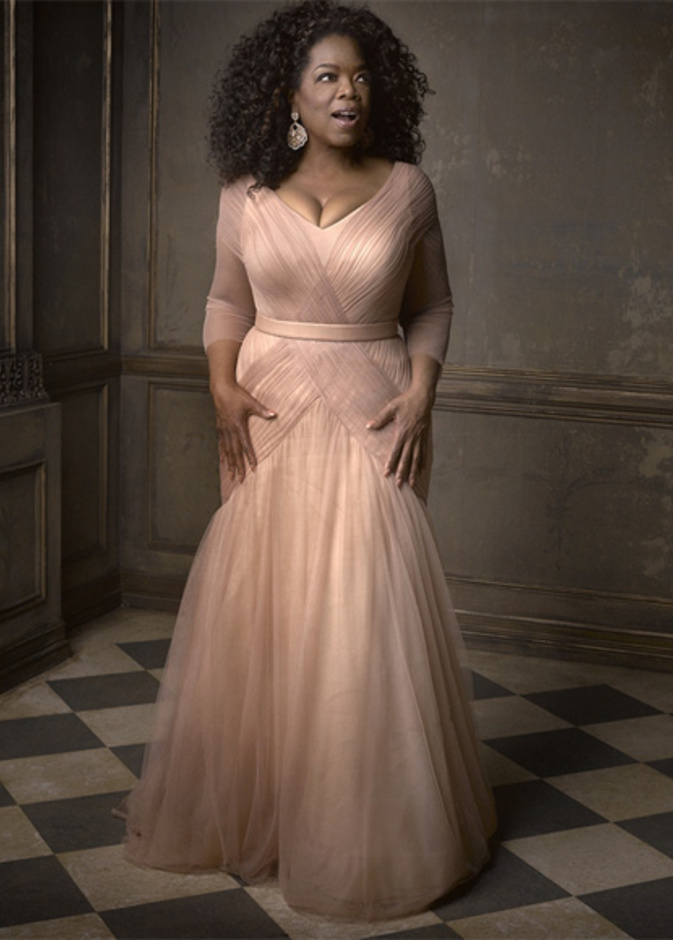   روبن روبرتس في إطلالة أنيقة من مارك بوير