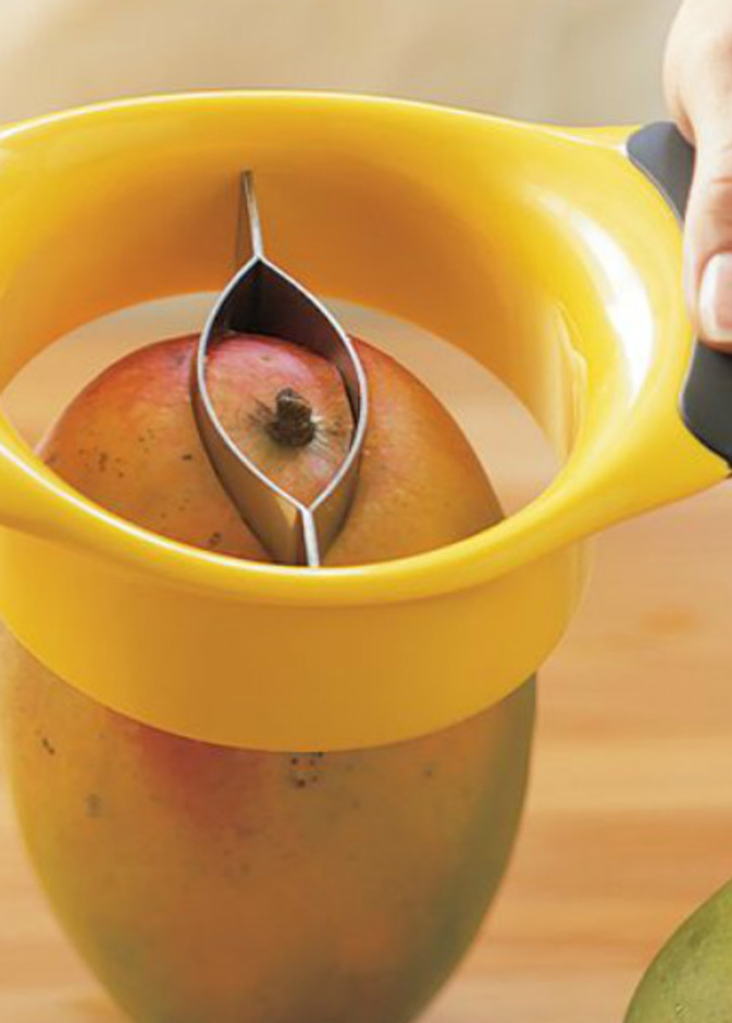 اداة تسهل تقطيع المانجو