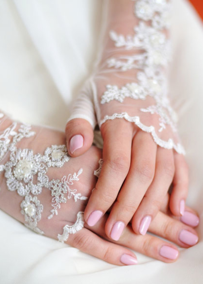 تصميم مميز من البريق على الفرينش