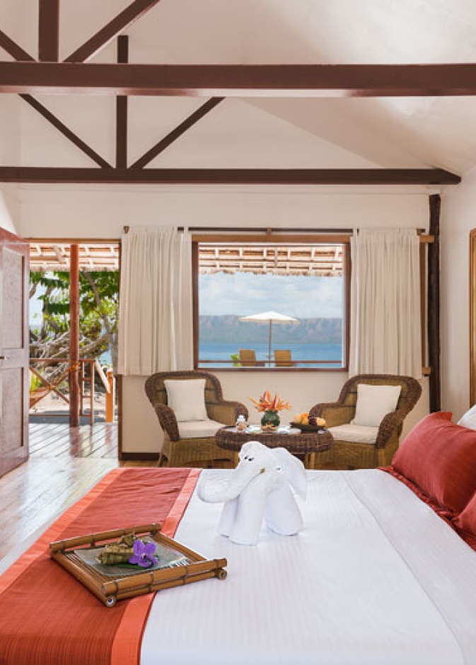 اطلالة على البحر من غرفة النوم