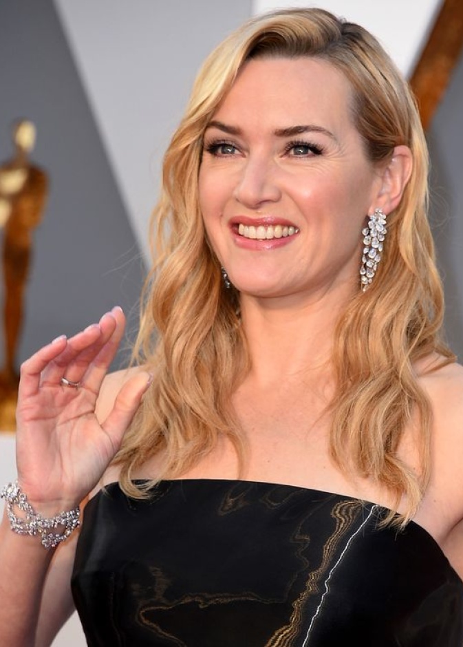 اطلالة كيت وينسلت أوسكار 2016