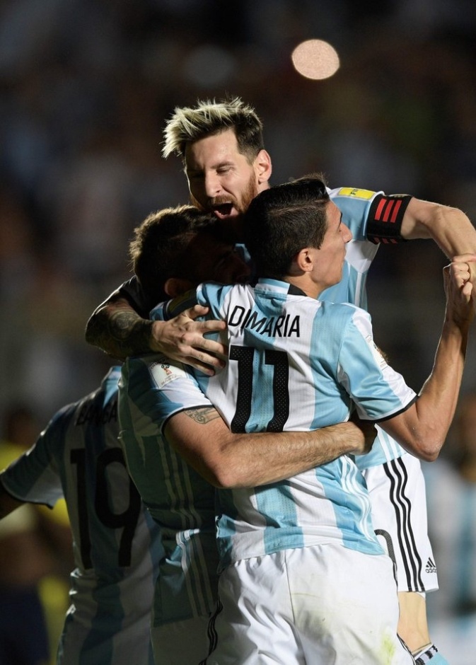 الأرجنتين تعود للمنافسة بعد هزيمتين