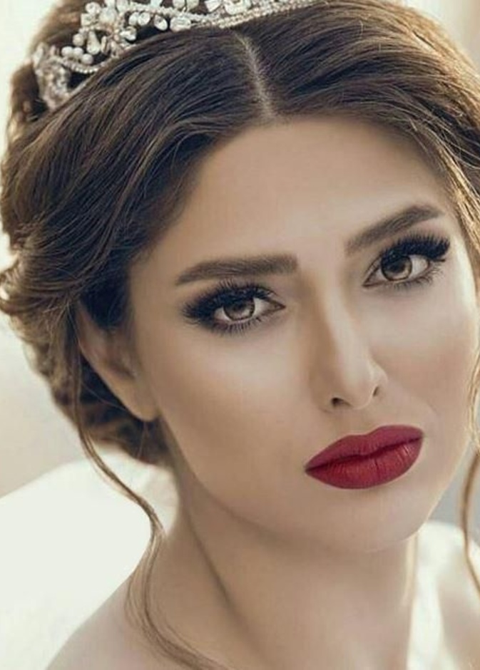 الألوان الغامقة جميلة جدا