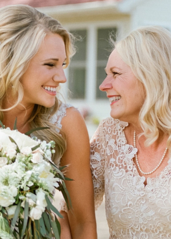  الام وابنتها