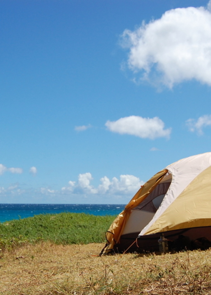 التخييم على جزيرة لاناي