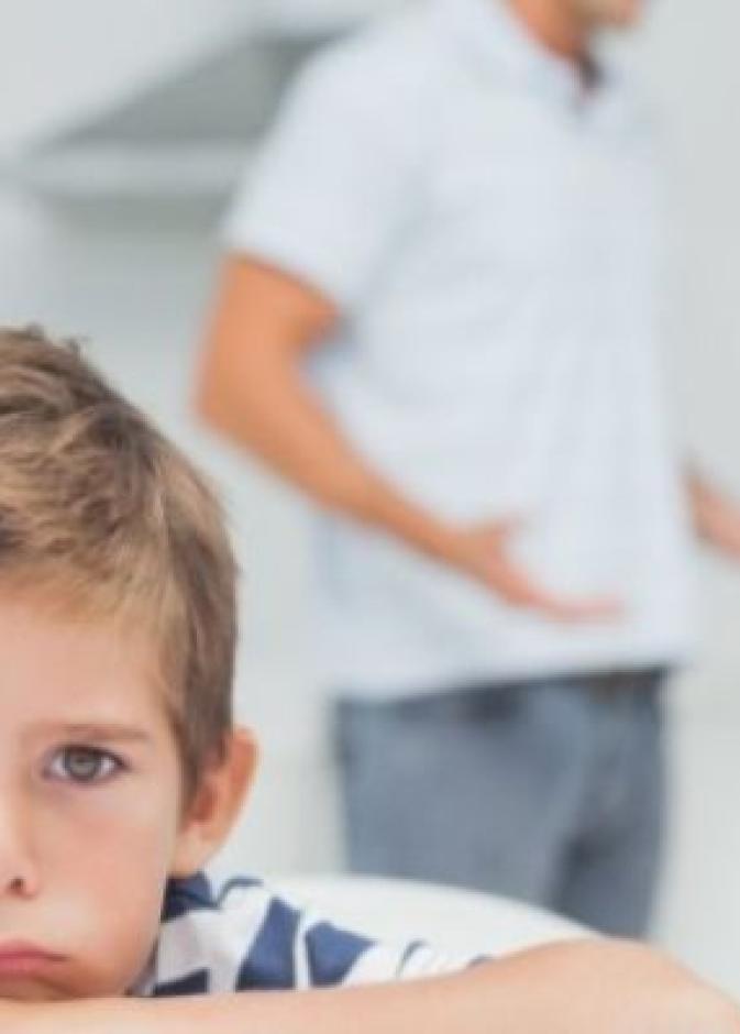 الخلافات الزوجية تضعف النمو العقلي للطفل 