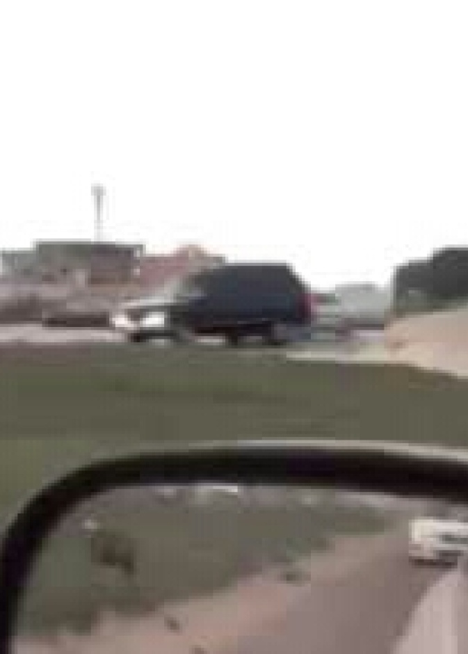  السيارة العائلية