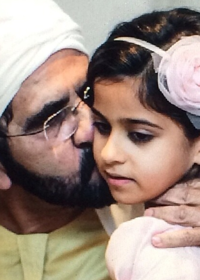 الشيخ منصور بن زايد مع نجليه محمد بن منصور وحمدان بن منصور