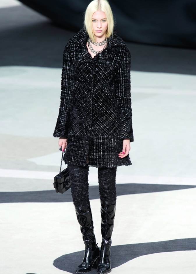 "شانيل" Chanel تكسر كل المقاييس