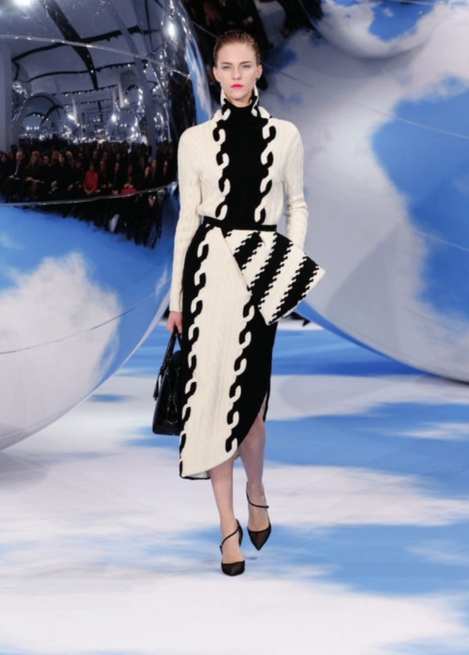 مجموعة جريئة من Christian Dior