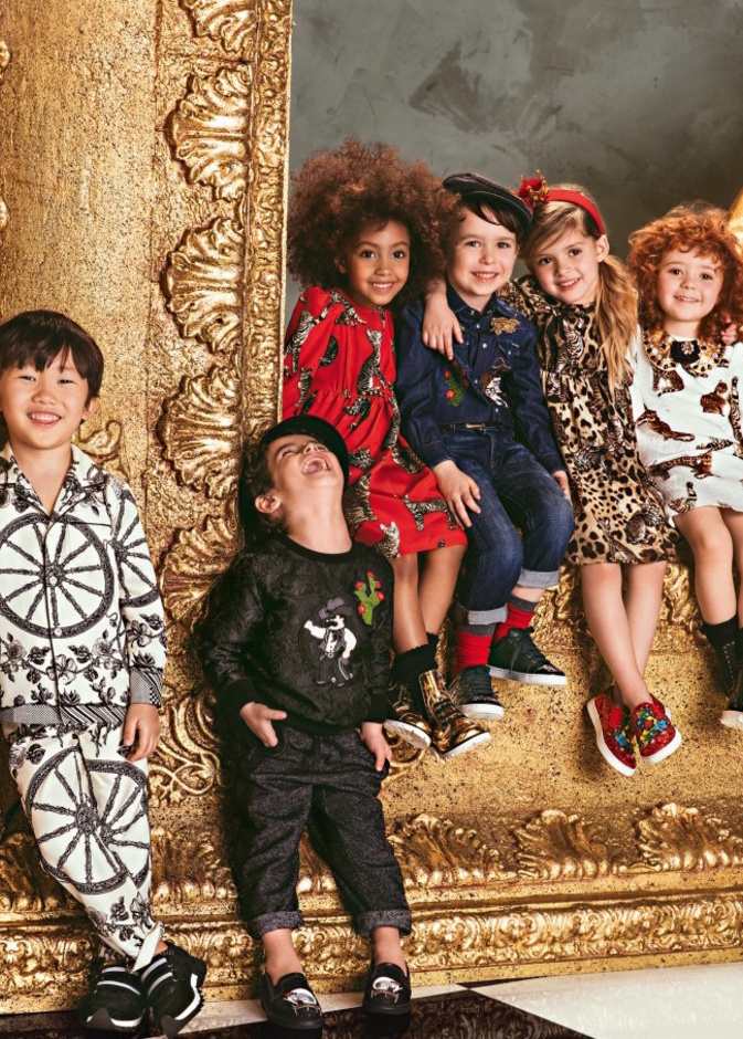  ملابس للاولاد والبنات من دولتشي اند غابانا للعودة الى المدرسة