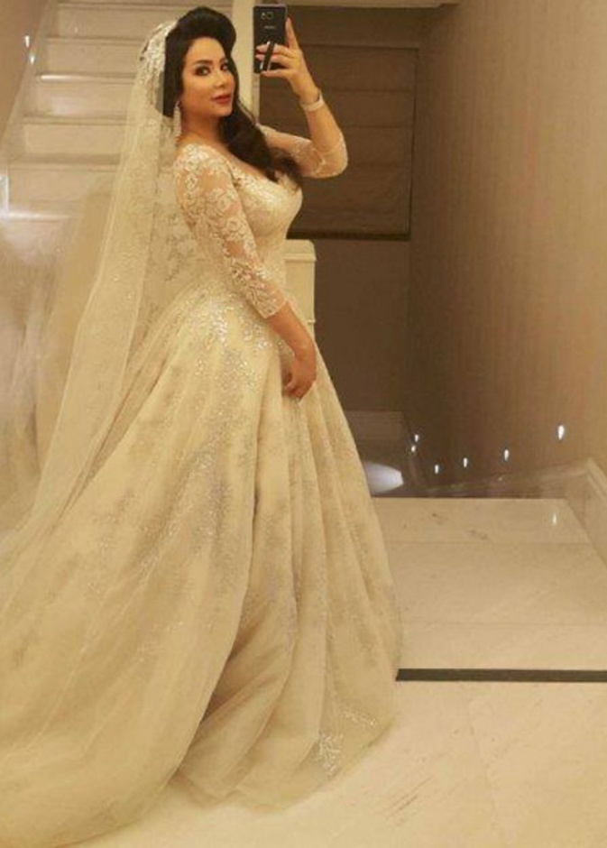 بالفيديو: لجين عمران عروس بتوقيع رامي العلي...