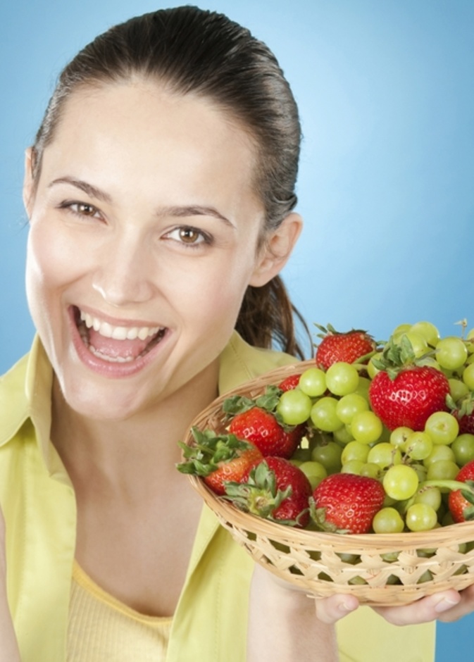 الفراولة سر رشاقتك وجمالك 