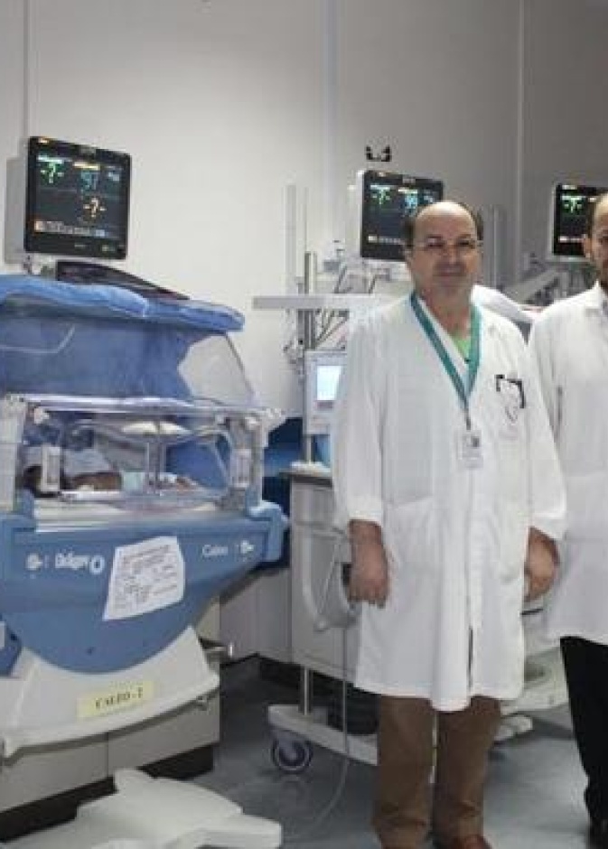 الفريق الطبي