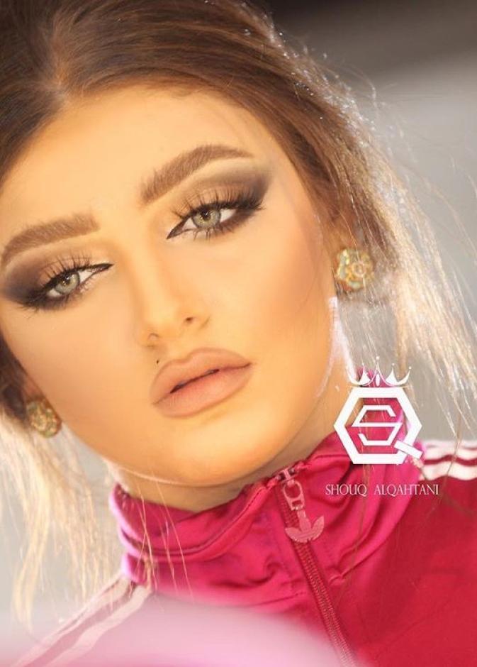 المكياج الخليجي يعتمد على الألوان الغامقة من شوق القحطاني