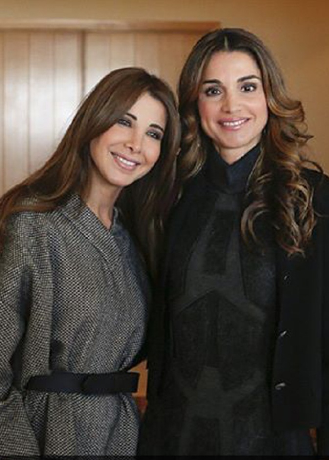 نانسى مع الطفلة نور