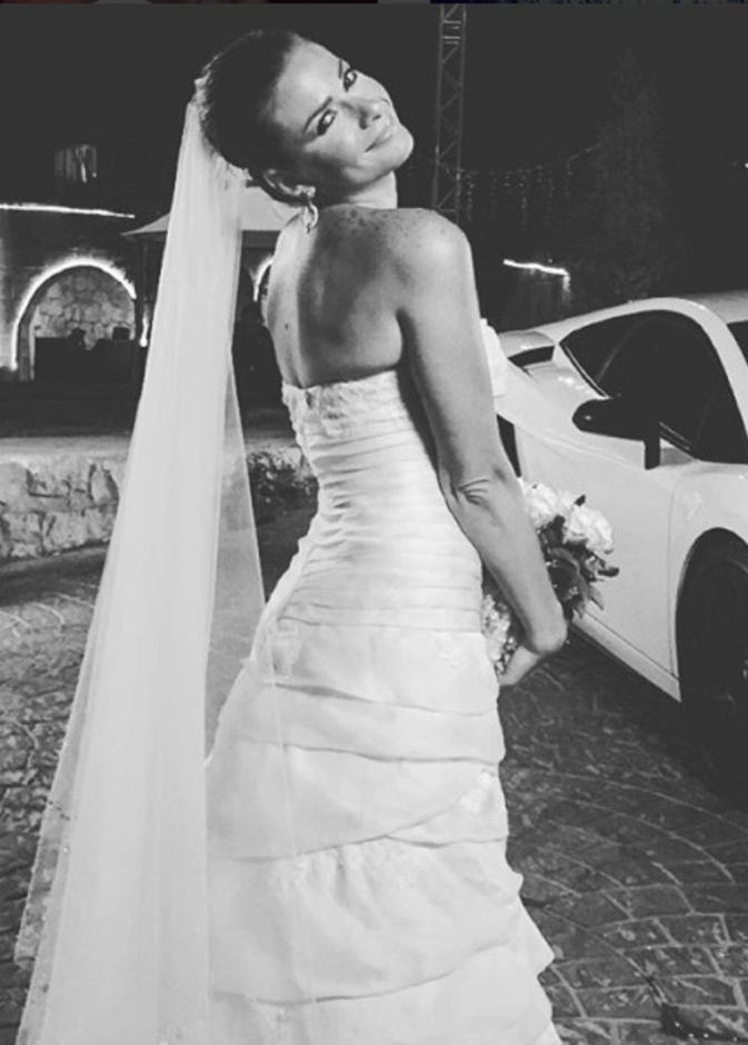 الممثلة باميلا الكيك... عروس