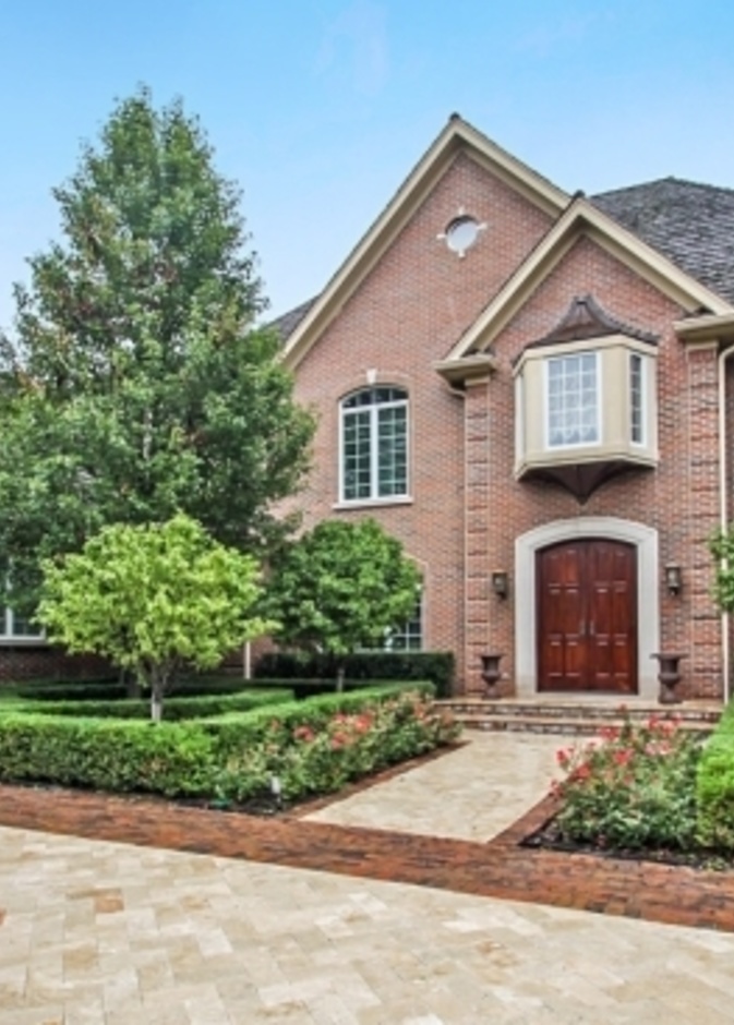 المنزل من الخارج.