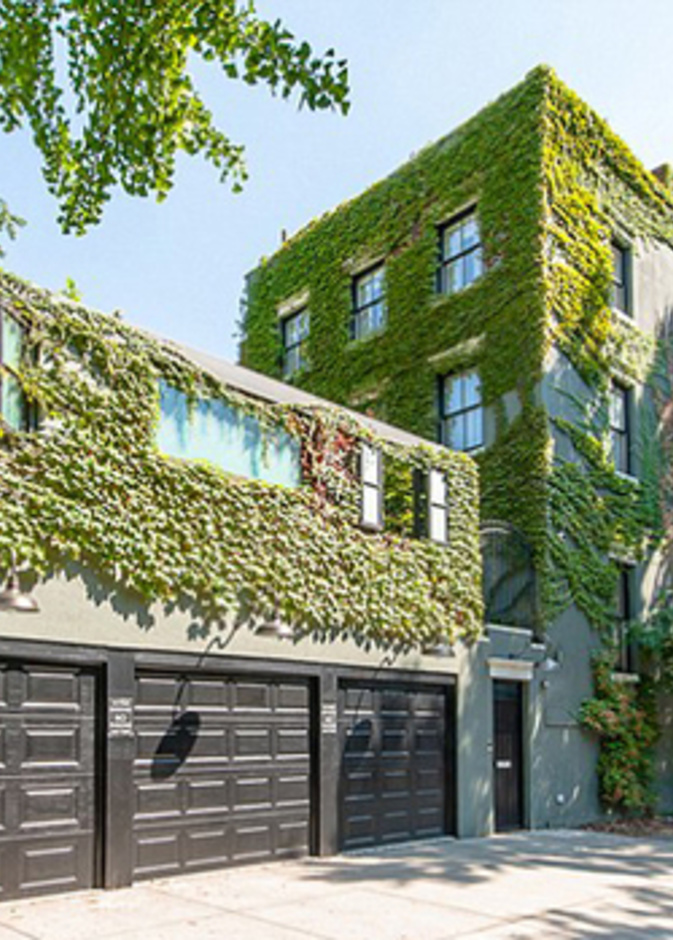 المنزل من الخارج