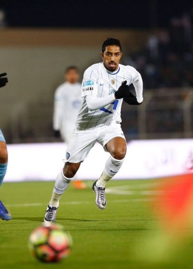 الهلال يستعيد الصدارة والنصر يهزم الفتح في الدوري السعودي